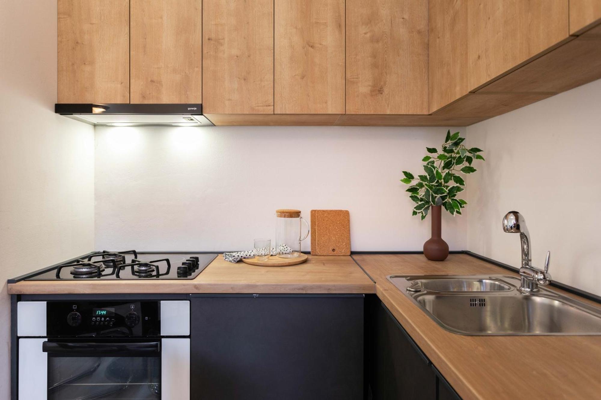 Design And Modern Apartments In Heart Of Zagreb Exterior foto